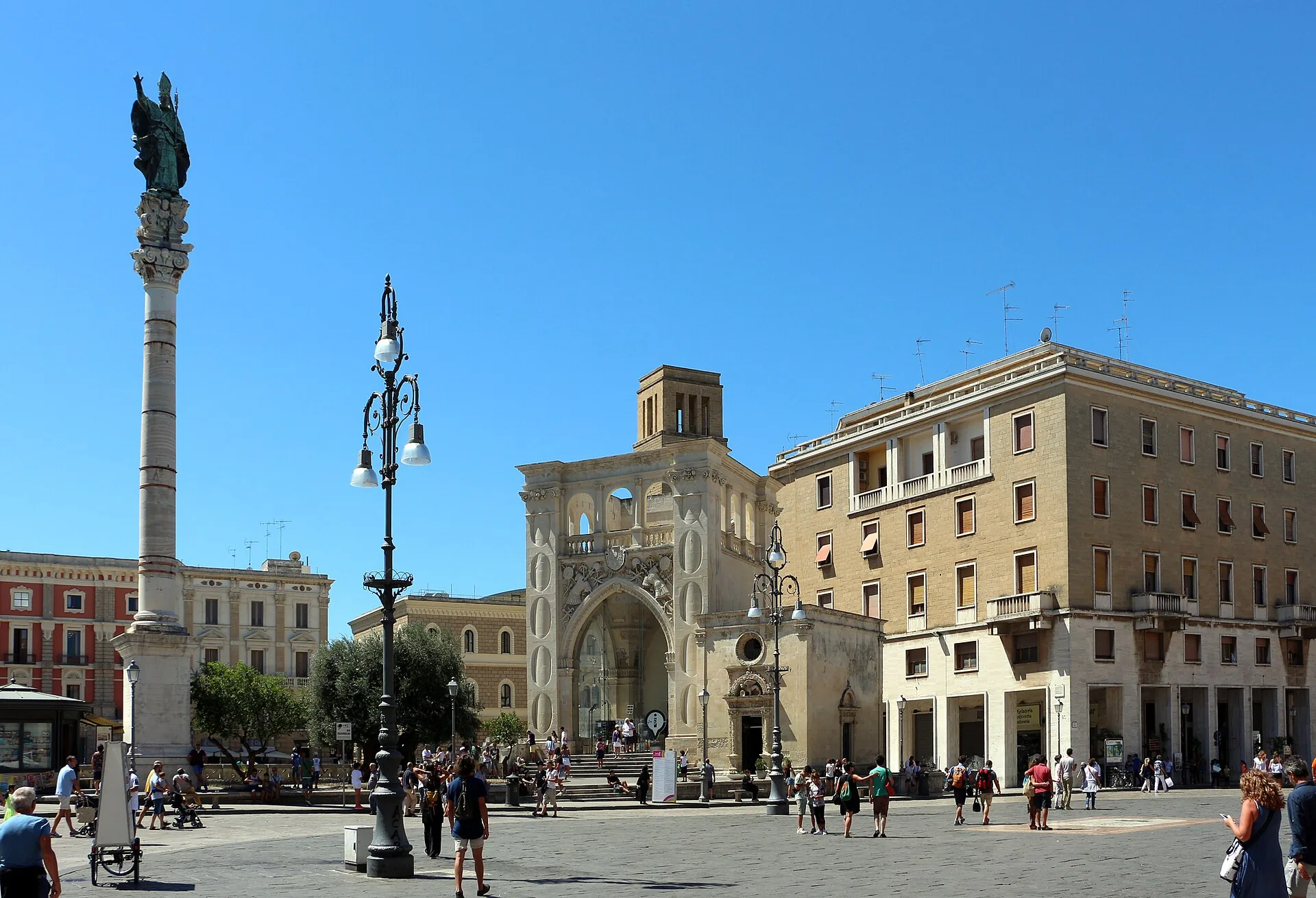 La colonna di Sant'Oronzo nella piazza principale di Lecce