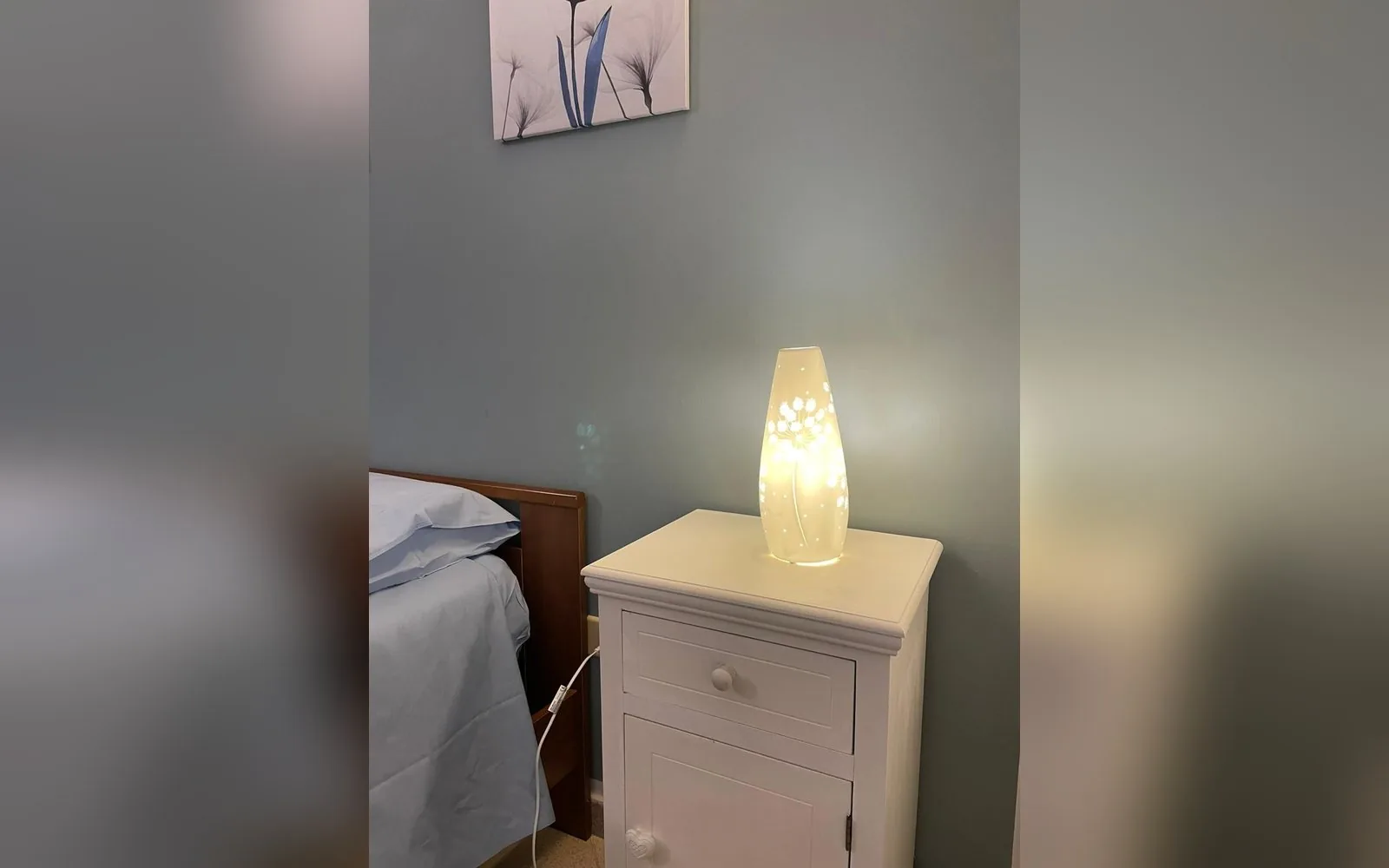Comodino e lampada della camera matrimoniale, foto 5